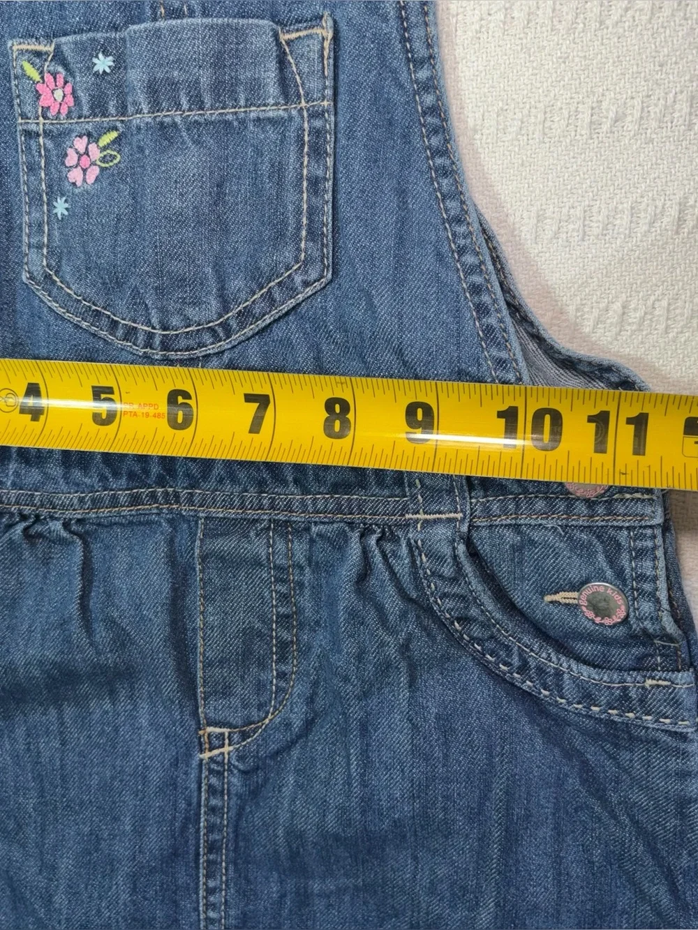 Vintage OshKosh B'gosh Girls Denim Embroidered Overall Skirt Size 4T Cotton